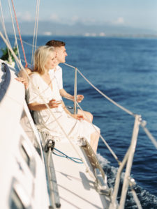Oahu sailboat elopement