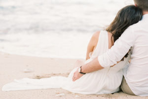 Maui beach couples photoshoot