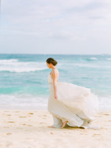 bride on Sandy Beach Oahu